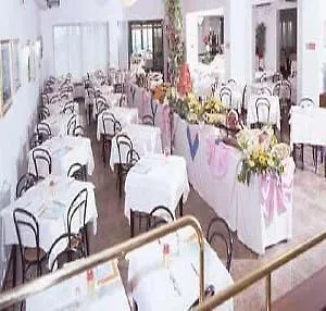 Ξενοδοχείο Heron 3*