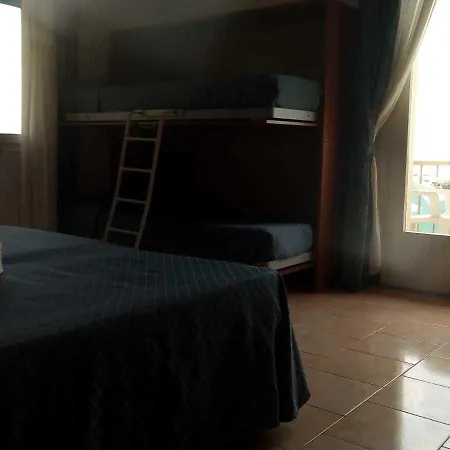 Hotel Heron 3*