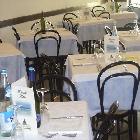 Heron Hotel 3*