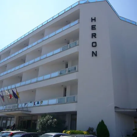 Heron Hotel 3*
