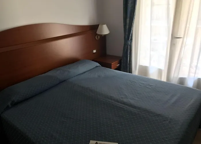 Hotel Heron 3*