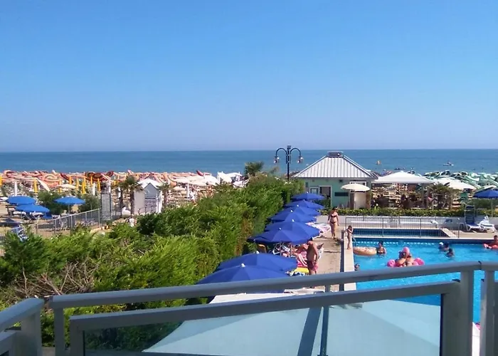 Heron Hotel 3*